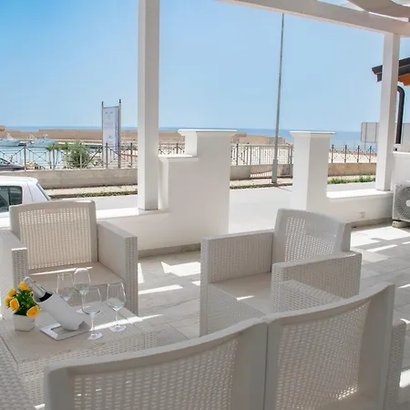 Bed & Breakfast Modern House Vista Mare *